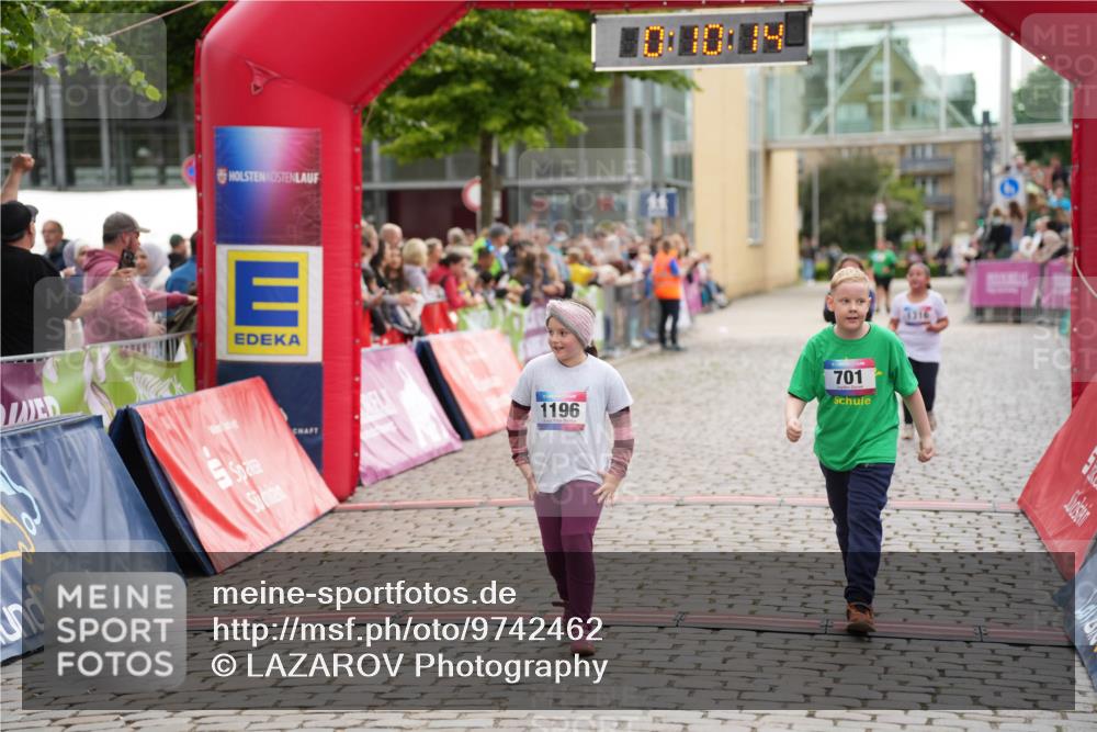 12.06.2026 - Holstenköstenlauf LAZAROV Photography http://msf.ph/oto/9742462 12.06.2026 16:25:11 Laufen 1196, 701, 7316, 701, 1116, 1196, 1316 meine-sportfotos.de