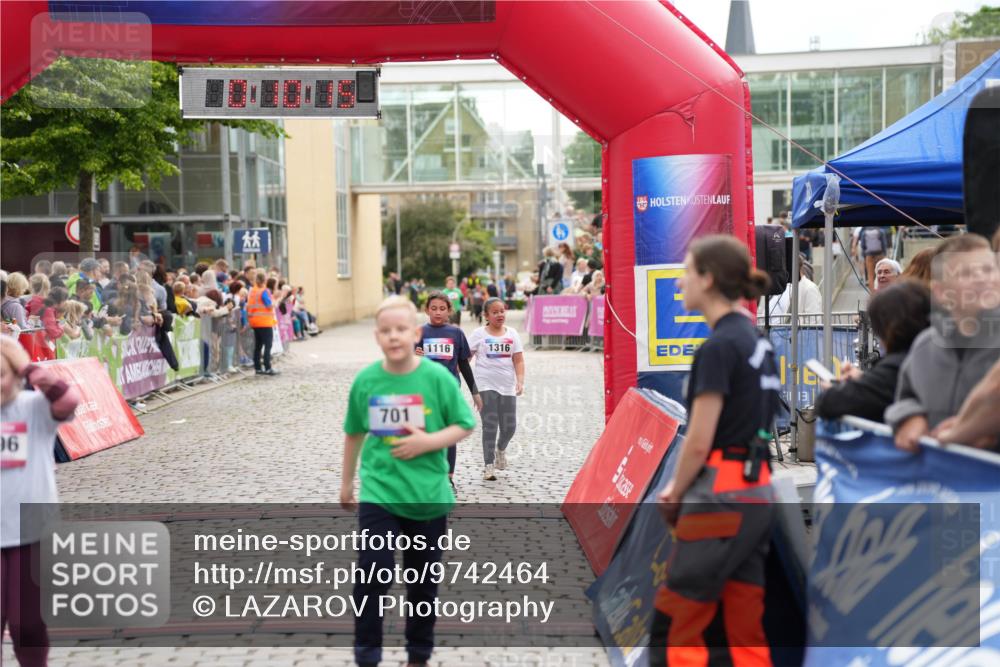 12.06.2026 - Holstenköstenlauf LAZAROV Photography http://msf.ph/oto/9742464 12.06.2026 16:25:13 Laufen 96, 701, 1116, 1316, 13, 1116, 1316 meine-sportfotos.de