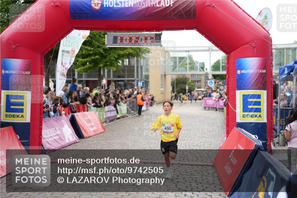 12.06.2026 - Holstenköstenlauf LAZAROV Photography http://msf.ph/oto/9742505 12.06.2026 16:35:04 Laufen 490, 116, 371, 490 meine-sportfotos.de