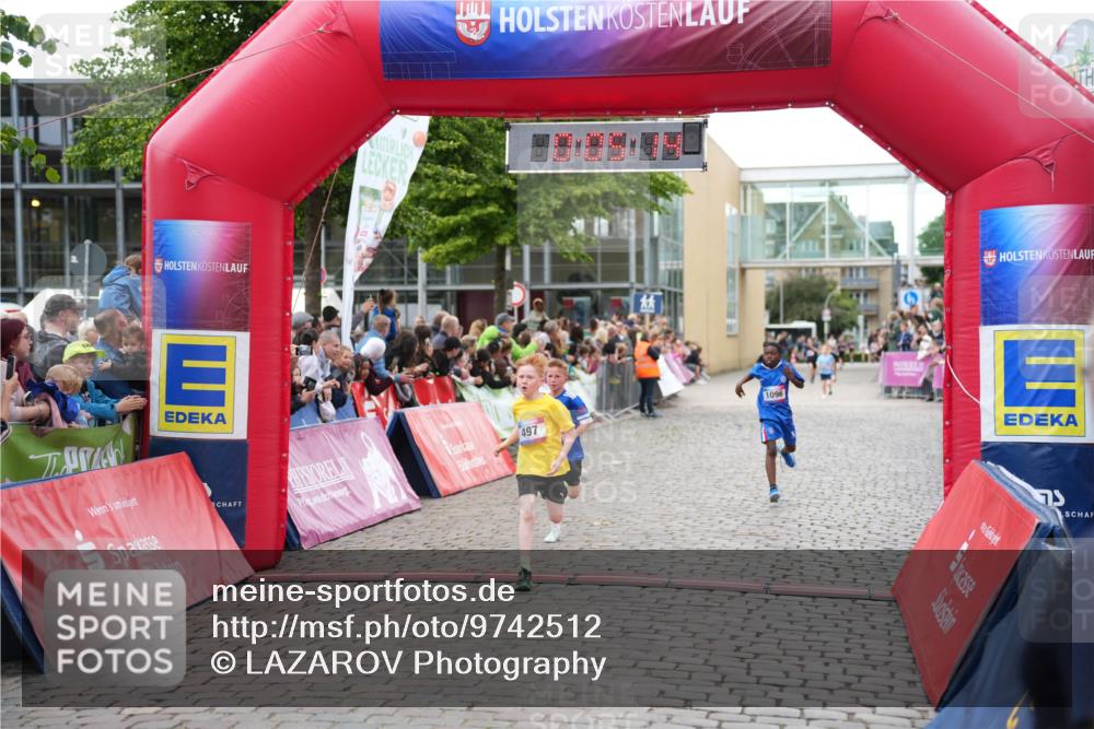 12.06.2026 - Holstenköstenlauf LAZAROV Photography http://msf.ph/oto/9742512 12.06.2026 16:35:17 Laufen 1096, 497, 266, 497, 641, 879, 990, 1096, 1155 meine-sportfotos.de