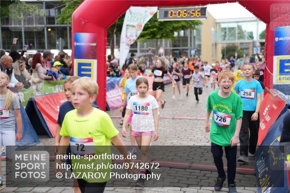 12.06.2026 - Holstenköstenlauf LAZAROV Photography http://msf.ph/oto/9742672 12.06.2026 16:36:58 Laufen 6, 72, 10, 06, 56, 629, 174, 1180, 726, 258, 174, 255, 258, 274, 276, 281, 377, 499, 501, 504, 628, 874, 1037, 1038, 1284, 1292, 1396 meine-sportfotos.de
