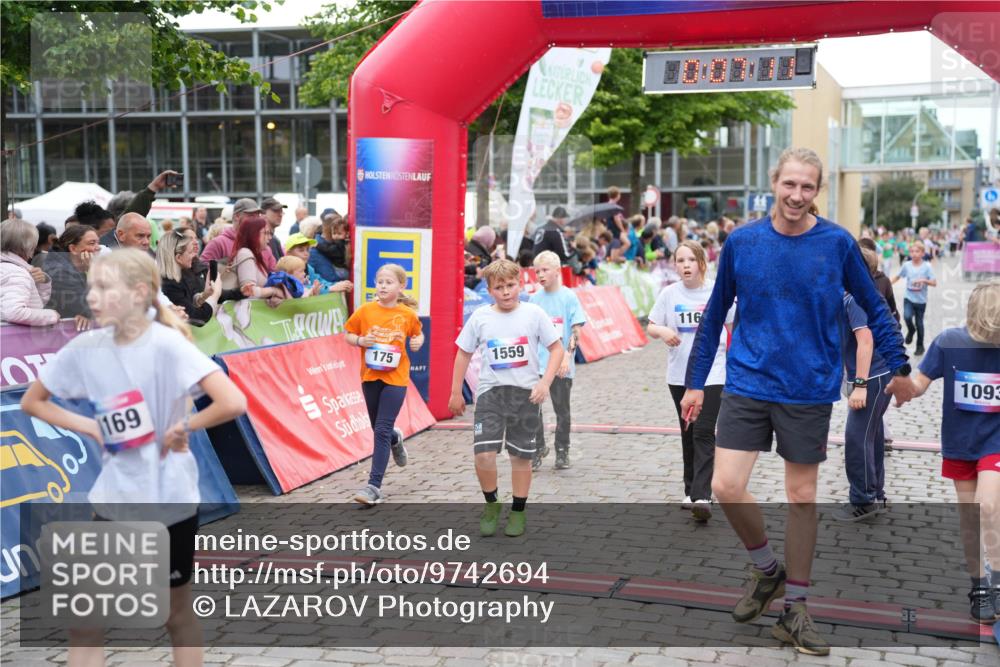 12.06.2026 - Holstenköstenlauf LAZAROV Photography http://msf.ph/oto/9742694 12.06.2026 16:37:13 Laufen 169, 175, 1559, 116, 082, 1093, 90, 175, 176, 624, 632, 637, 727, 1000, 1160, 1167, 1442 meine-sportfotos.de
