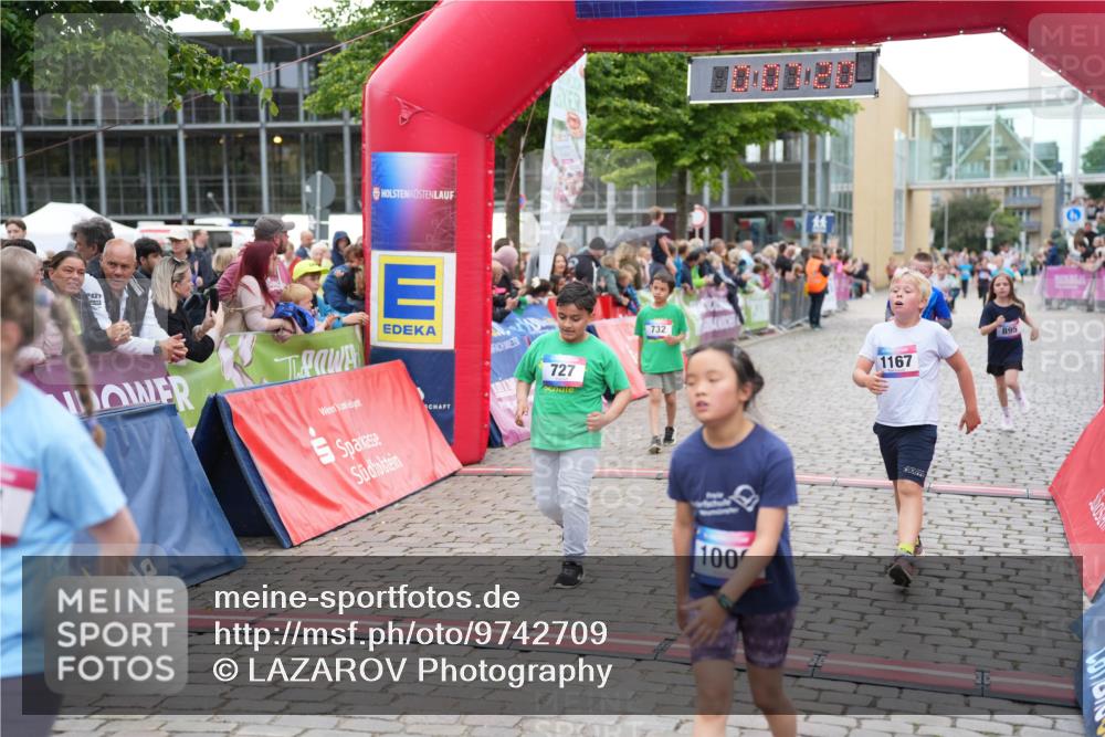 12.06.2026 - Holstenköstenlauf LAZAROV Photography http://msf.ph/oto/9742709 12.06.2026 16:37:22 Laufen 727, 732, 100, 1167, 895, 225, 256, 727, 732, 891, 895, 1085, 1167, 1291 meine-sportfotos.de