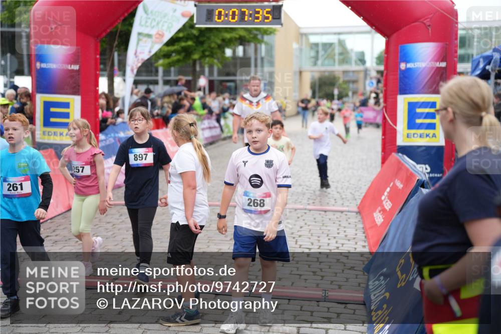 12.06.2026 - Holstenköstenlauf LAZAROV Photography http://msf.ph/oto/9742727 12.06.2026 16:37:37 Laufen 261, 0, 07, 35, 257, 897, 268, 218, 257, 268, 279, 644, 871, 1163, 1513, 1515 meine-sportfotos.de