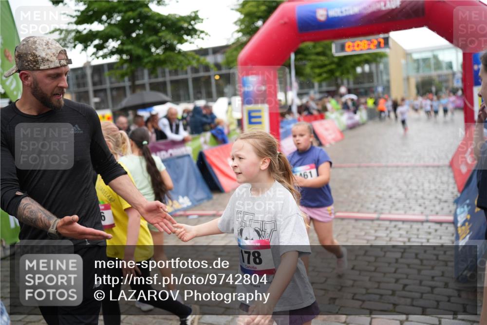 12.06.2026 - Holstenköstenlauf LAZAROV Photography http://msf.ph/oto/9742804 12.06.2026 16:38:29 Laufen 6, 178, 161, 00621, 265, 267, 616, 618, 894, 1158, 1159, 1166, 1287 meine-sportfotos.de