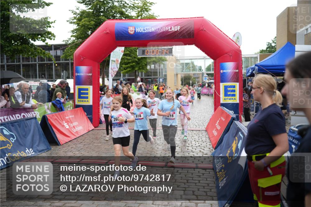 12.06.2026 - Holstenköstenlauf LAZAROV Photography http://msf.ph/oto/9742817 12.06.2026 16:38:36 Laufen 1159, 10, 08, 34, 265, 618, 1287, 16, 1158, 265, 267, 616, 618, 626, 627, 709, 717, 894, 1158, 1159, 1287, 1456, 1562 meine-sportfotos.de