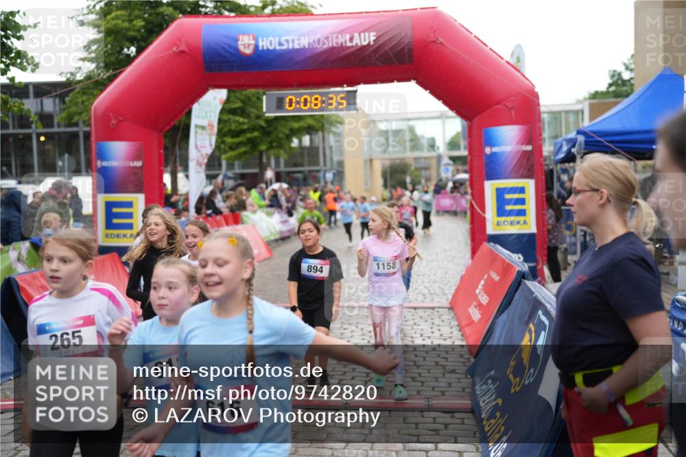 12.06.2026 - Holstenköstenlauf LAZAROV Photography http://msf.ph/oto/9742820 12.06.2026 16:38:38 Laufen 265, 05, 61, 616, 0, 08, 35, 894, 1158, 267, 626, 627, 709, 717, 894, 1158, 1287, 1456, 1562 meine-sportfotos.de