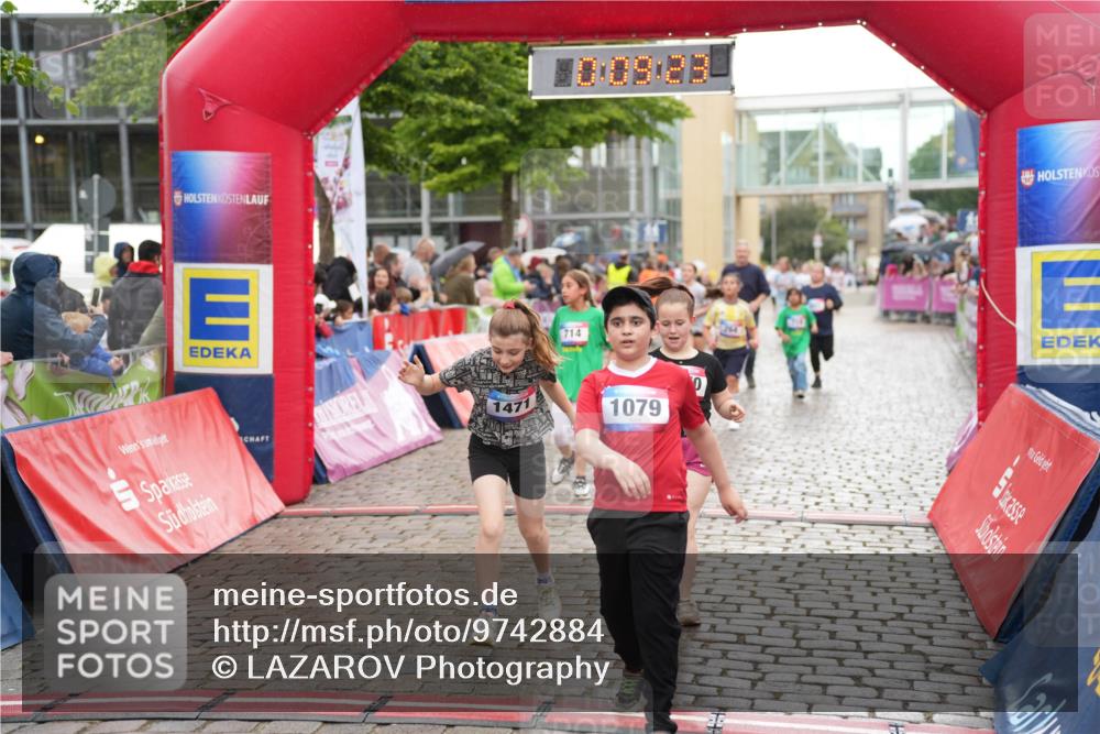 12.06.2026 - Holstenköstenlauf LAZAROV Photography http://msf.ph/oto/9742884 12.06.2026 16:39:25 Laufen 10, 09, 88, 1471, 714, 1079, 23, 253, 264, 714, 719, 892, 893, 1079, 1470, 1471 meine-sportfotos.de