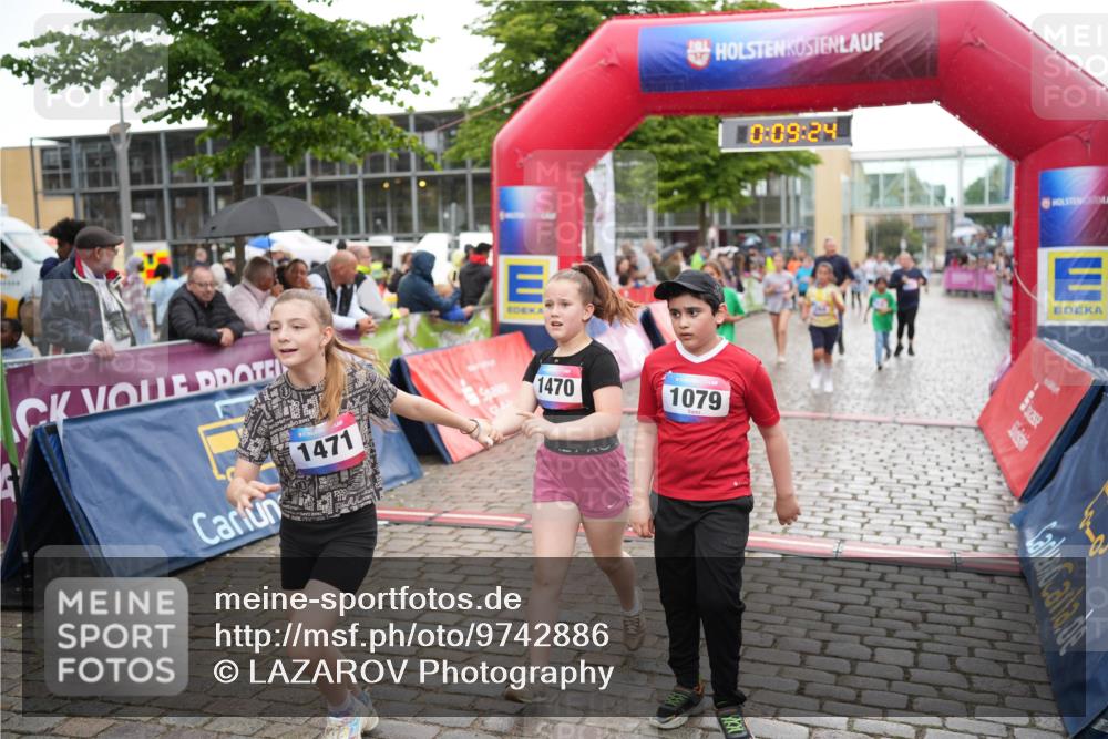 12.06.2026 - Holstenköstenlauf LAZAROV Photography http://msf.ph/oto/9742886 12.06.2026 16:39:26 Laufen 1471, 1470, 0, 09, 24, 1079, 13, 23, 253, 264, 714, 719, 892, 893, 1078, 1095, 1470, 1471 meine-sportfotos.de