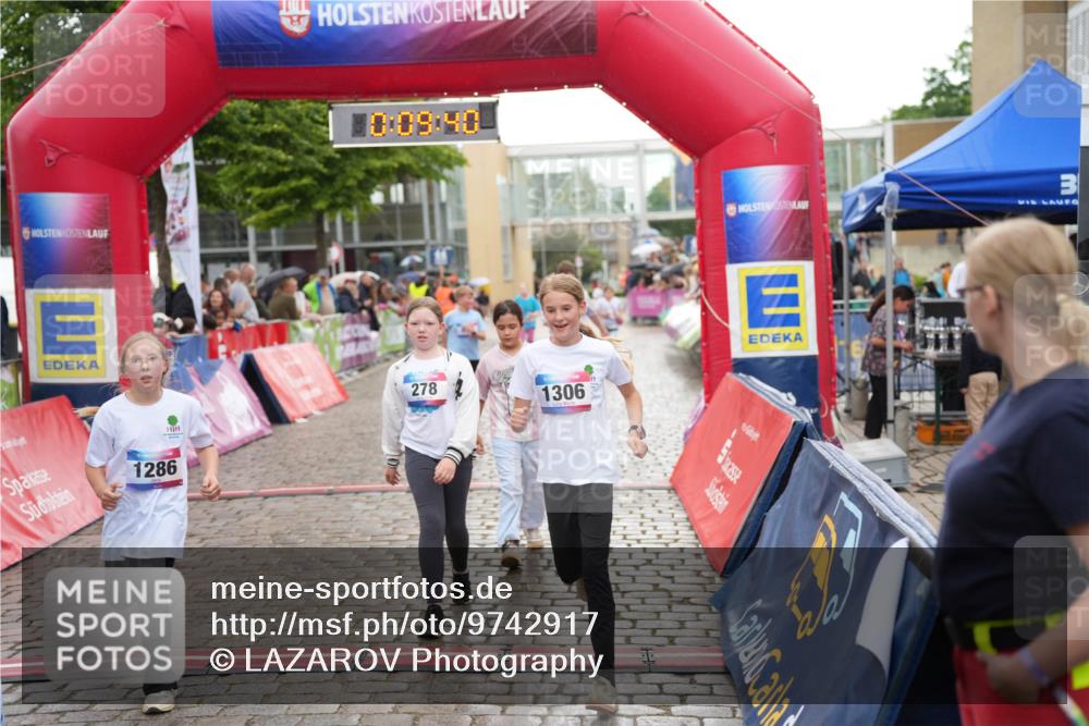 12.06.2026 - Holstenköstenlauf LAZAROV Photography http://msf.ph/oto/9742917 12.06.2026 16:39:42 Laufen 1286, 10, 09, 40, 278, 1306, 3, 278, 282, 633, 647, 1090, 1178, 1286, 1306 meine-sportfotos.de