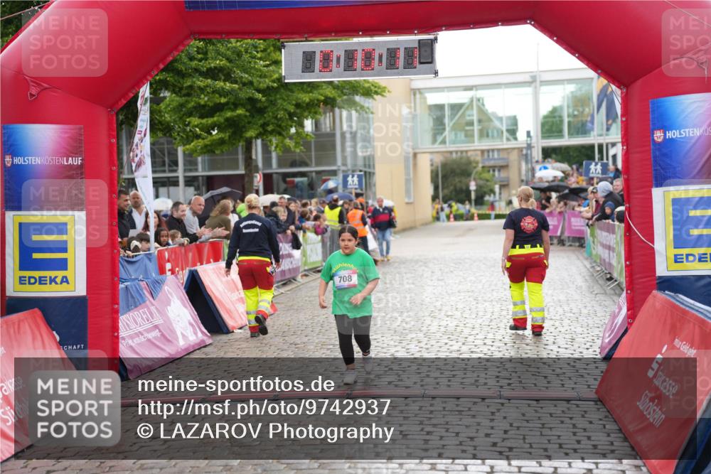 12.06.2026 - Holstenköstenlauf LAZAROV Photography http://msf.ph/oto/9742937 12.06.2026 16:40:13 Laufen 708, 708 meine-sportfotos.de
