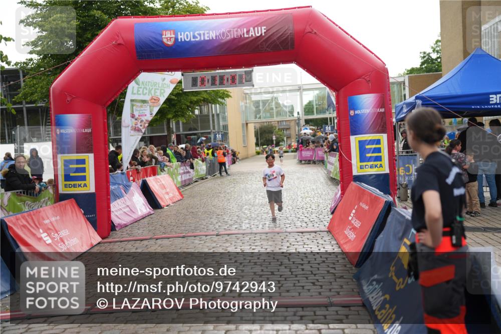 12.06.2026 - Holstenköstenlauf LAZAROV Photography http://msf.ph/oto/9742943 12.06.2026 16:41:04 Laufen 970, 13, 970 meine-sportfotos.de