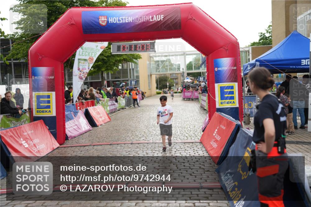 12.06.2026 - Holstenköstenlauf LAZAROV Photography http://msf.ph/oto/9742944 12.06.2026 16:41:05 Laufen 970, 13, 970 meine-sportfotos.de
