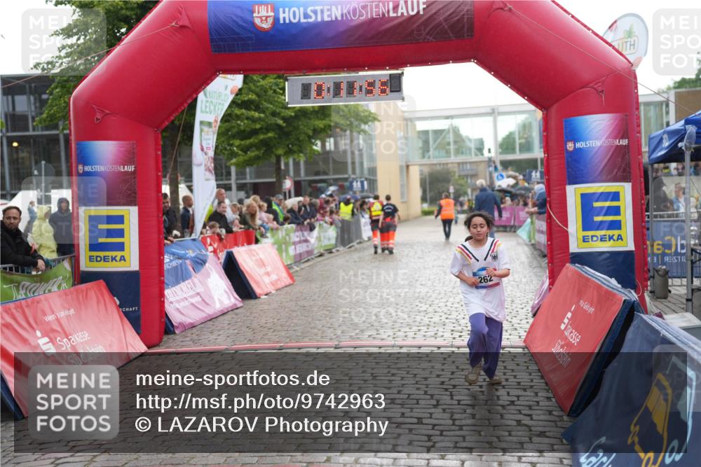 12.06.2026 - Holstenköstenlauf LAZAROV Photography http://msf.ph/oto/9742963 12.06.2026 16:41:58 Laufen 262, 160, 13, 262 meine-sportfotos.de