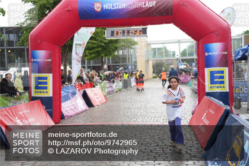 12.06.2026 - Holstenköstenlauf LAZAROV Photography http://msf.ph/oto/9742965 12.06.2026 16:41:58 Laufen 262, 160, 13, 262 meine-sportfotos.de