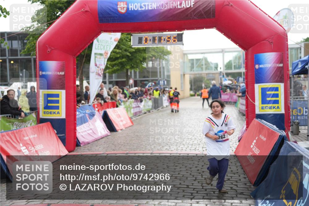 12.06.2026 - Holstenköstenlauf LAZAROV Photography http://msf.ph/oto/9742966 12.06.2026 16:41:59 Laufen 262, 160, 13, 262 meine-sportfotos.de