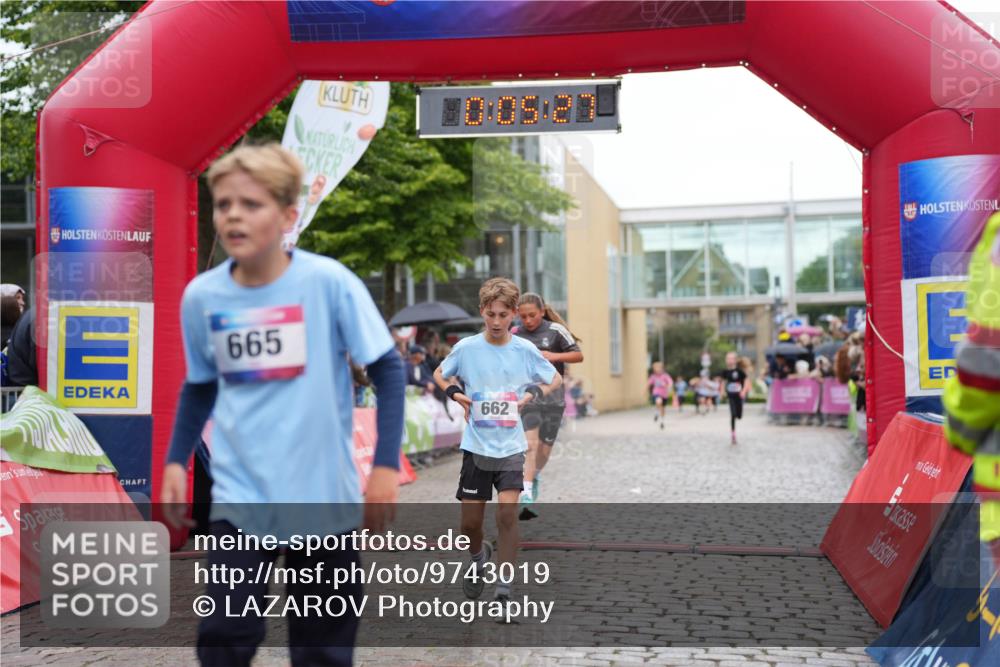 12.06.2026 - Holstenköstenlauf LAZAROV Photography http://msf.ph/oto/9743019 12.06.2026 16:50:25 Laufen 10, 05, 20, 665, 662, 232, 662, 664, 665, 1404 meine-sportfotos.de