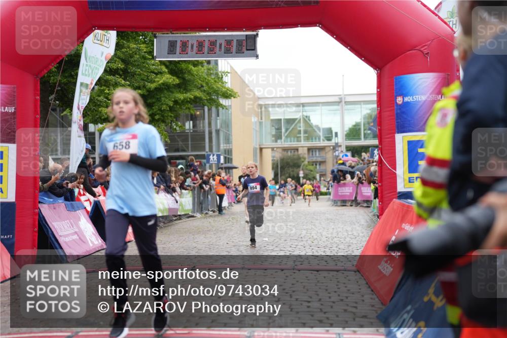 12.06.2026 - Holstenköstenlauf LAZAROV Photography http://msf.ph/oto/9743034 12.06.2026 16:50:40 Laufen 658, 994, 228, 230, 508, 658, 913, 994, 1043, 1069 meine-sportfotos.de