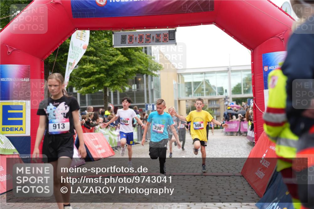 12.06.2026 - Holstenköstenlauf LAZAROV Photography http://msf.ph/oto/9743041 12.06.2026 16:50:46 Laufen 913, 1069, 10, 230, 508, 18, 226, 230, 508, 901, 908, 913, 1064, 1069, 1148, 1149 meine-sportfotos.de