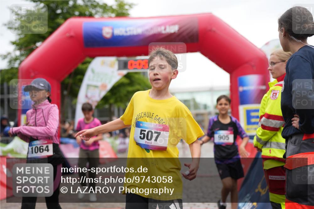 12.06.2026 - Holstenköstenlauf LAZAROV Photography http://msf.ph/oto/9743058 12.06.2026 16:50:55 Laufen 36, 507, 1064, 905, 33, 507, 509, 515, 667, 755, 905, 911, 985, 1056, 1064, 1073, 1149, 1480, 1504, 1546 meine-sportfotos.de