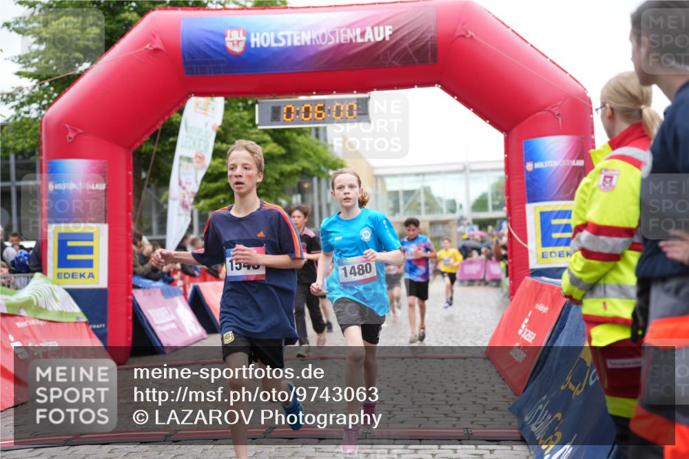 12.06.2026 - Holstenköstenlauf LAZAROV Photography http://msf.ph/oto/9743063 12.06.2026 16:50:59 Laufen 10, 05, 00, 1540, 1480, 112, 509, 515, 661, 667, 755, 911, 985, 1056, 1268, 1480, 1494, 1504, 1546 meine-sportfotos.de