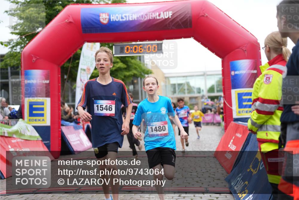 12.06.2026 - Holstenköstenlauf LAZAROV Photography http://msf.ph/oto/9743064 12.06.2026 16:50:59 Laufen 0, 06, 00, 1546, 1004, 1480, 112, 509, 515, 661, 667, 755, 911, 985, 1056, 1268, 1480, 1494, 1504, 1546 meine-sportfotos.de