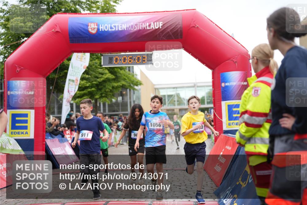 12.06.2026 - Holstenköstenlauf LAZAROV Photography http://msf.ph/oto/9743071 12.06.2026 16:51:02 Laufen 10, 08, 03, 911, 98, 1056, 112, 236, 509, 515, 661, 667, 755, 911, 985, 1056, 1268, 1494, 1504 meine-sportfotos.de