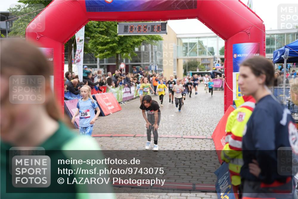 12.06.2026 - Holstenköstenlauf LAZAROV Photography http://msf.ph/oto/9743075 12.06.2026 16:51:08 Laufen 236, 68, 112, 227, 236, 246, 369, 512, 659, 661, 759, 909, 1044, 1058, 1065, 1268, 1445 meine-sportfotos.de