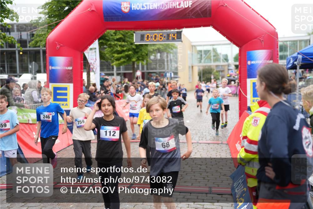 12.06.2026 - Holstenköstenlauf LAZAROV Photography http://msf.ph/oto/9743082 12.06.2026 16:51:13 Laufen 59, 246, 06, 14, 759, 112, 68, 1058, 290, 68, 227, 246, 369, 512, 659, 666, 759, 909, 988, 1044, 1058, 1059, 1065, 1070, 1153, 1445 meine-sportfotos.de