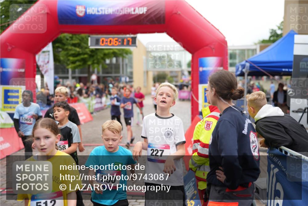 12.06.2026 - Holstenköstenlauf LAZAROV Photography http://msf.ph/oto/9743087 12.06.2026 16:51:16 Laufen 1065, 58, 0, 06, 17, 12, 36, 290, 227, 227, 666, 909, 988, 1042, 1044, 1058, 1059, 1065, 1070, 1153, 1272, 1273, 1445, 1455 meine-sportfotos.de
