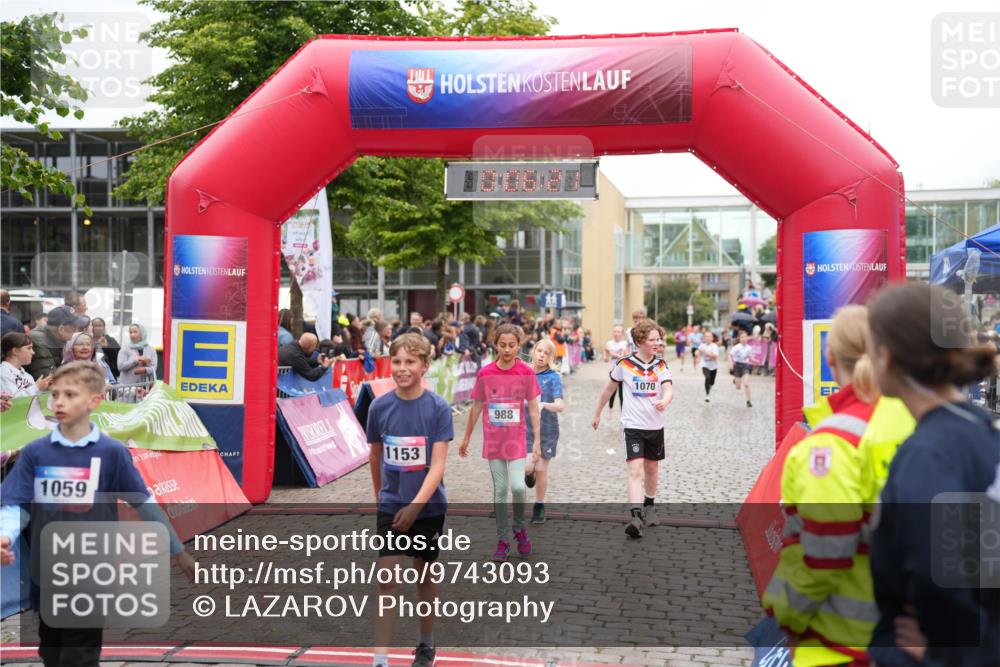 12.06.2026 - Holstenköstenlauf LAZAROV Photography http://msf.ph/oto/9743093 12.06.2026 16:51:19 Laufen 1153, 1059, 988, 1070, 666, 988, 993, 1042, 1045, 1059, 1070, 1153, 1272, 1273, 1455 meine-sportfotos.de