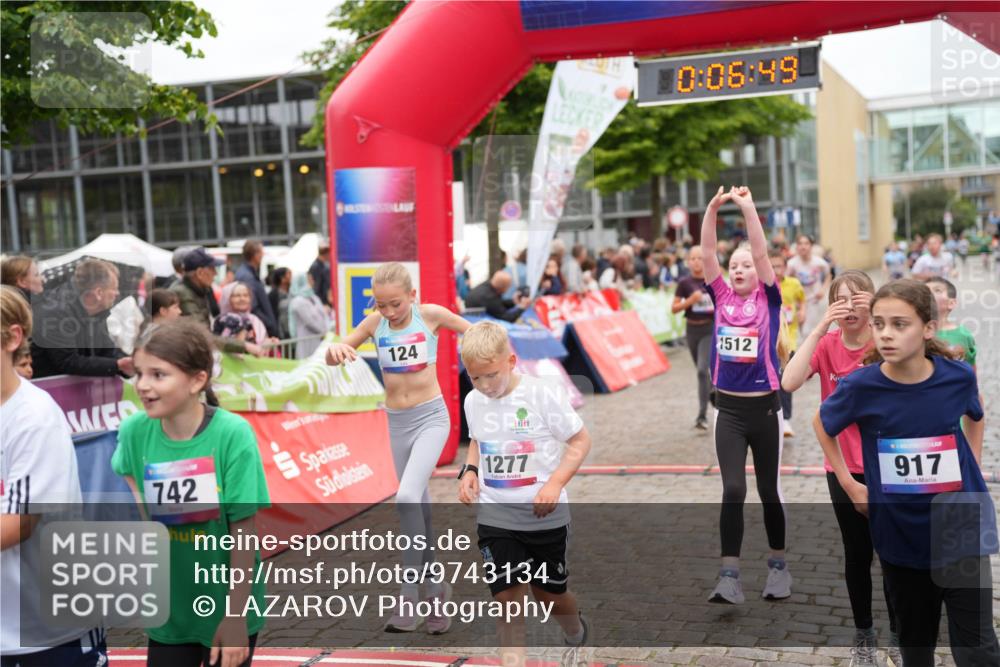 12.06.2026 - Holstenköstenlauf LAZAROV Photography http://msf.ph/oto/9743134 12.06.2026 16:51:48 Laufen 742, 124, 1277, 10, 06, 49, 1512, 917, 43, 118, 124, 521, 657, 743, 757, 917, 989, 1041, 1075, 1269, 1277, 1512 meine-sportfotos.de