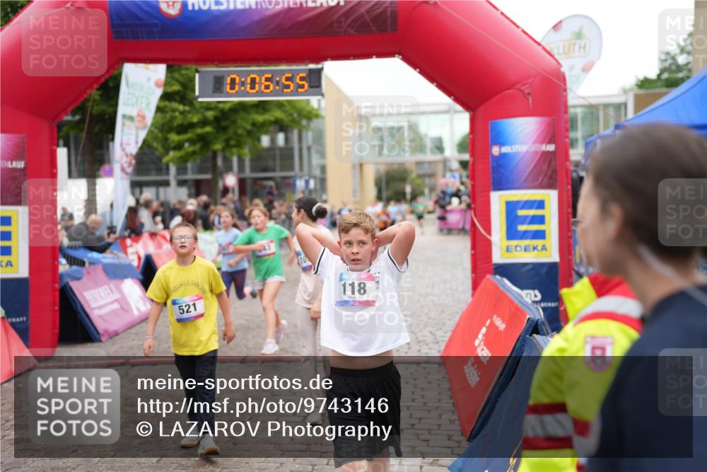 12.06.2026 - Holstenköstenlauf LAZAROV Photography http://msf.ph/oto/9743146 12.06.2026 16:51:54 Laufen 521, 0, 06, 55, 118, 62, 118, 133, 657, 743, 904, 1075 meine-sportfotos.de