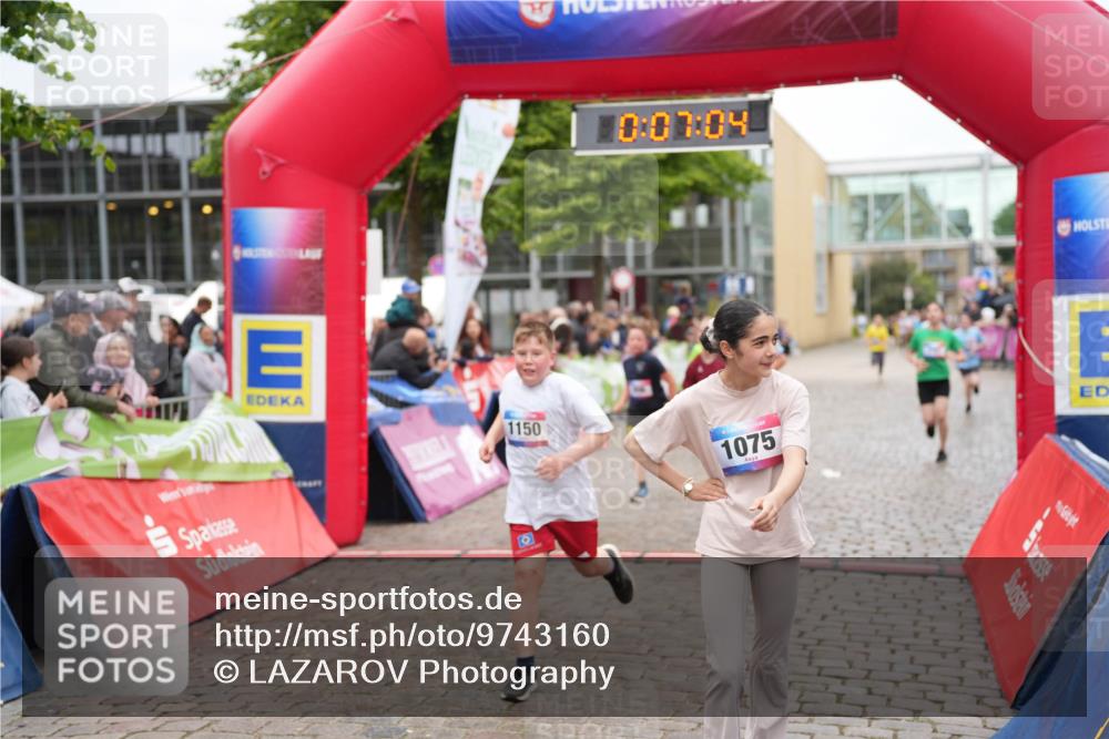 12.06.2026 - Holstenköstenlauf LAZAROV Photography http://msf.ph/oto/9743160 12.06.2026 16:52:02 Laufen 1150, 10, 07, 04, 1075, 22, 233, 650, 652, 741, 904, 906, 992, 1150, 1423 meine-sportfotos.de