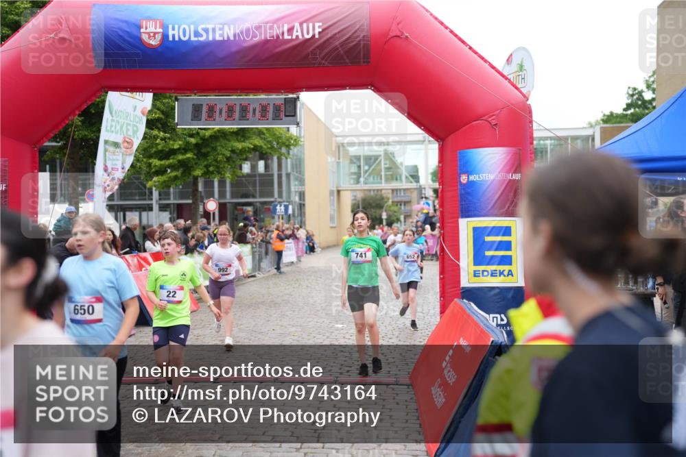 12.06.2026 - Holstenköstenlauf LAZAROV Photography http://msf.ph/oto/9743164 12.06.2026 16:52:05 Laufen 650, 22, 992, 741, 652, 22, 233, 518, 650, 652, 741, 906, 983, 992, 1150, 1423 meine-sportfotos.de