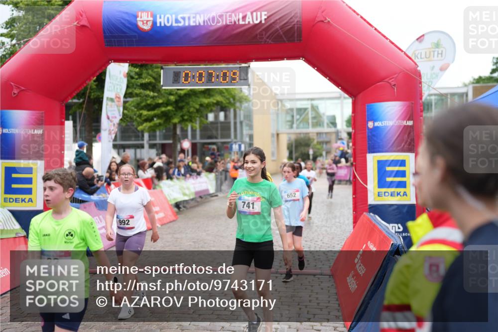 12.06.2026 - Holstenköstenlauf LAZAROV Photography http://msf.ph/oto/9743171 12.06.2026 16:52:08 Laufen 22, 992, 10, 07, 09, 652, 741, 22, 132, 233, 518, 652, 741, 983, 992, 1152 meine-sportfotos.de