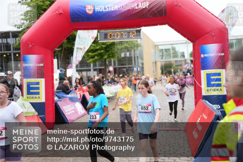12.06.2026 - Holstenköstenlauf LAZAROV Photography http://msf.ph/oto/9743175 12.06.2026 16:52:11 Laufen 2, 10, 07, 12, 233, 518, 652, 983, 132, 233, 240, 518, 652, 983, 1152 meine-sportfotos.de