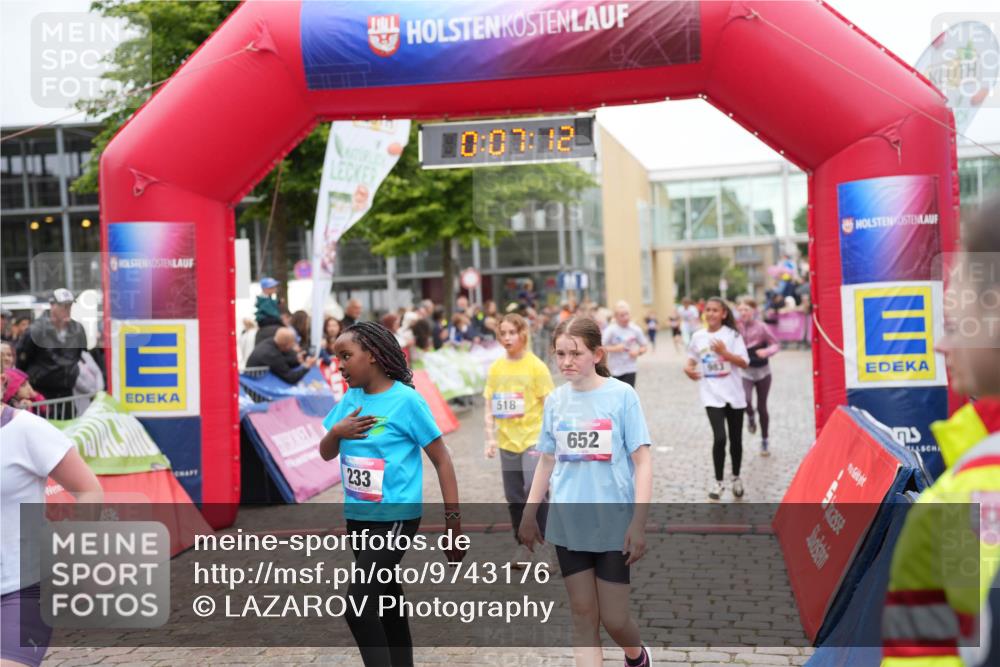 12.06.2026 - Holstenköstenlauf LAZAROV Photography http://msf.ph/oto/9743176 12.06.2026 16:52:11 Laufen 10, 07, 12, 233, 518, 652, 132, 233, 240, 518, 652, 983, 1152 meine-sportfotos.de