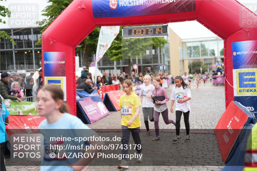 12.06.2026 - Holstenköstenlauf LAZAROV Photography http://msf.ph/oto/9743179 12.06.2026 16:52:13 Laufen 652, 518, 1152, 34, 132, 142, 240, 518, 915, 983, 1152 meine-sportfotos.de