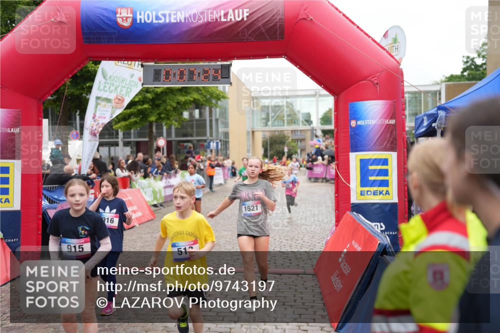 12.06.2026 - Holstenköstenlauf LAZAROV Photography http://msf.ph/oto/9743197 12.06.2026 16:52:22 Laufen 915, 16, 51, 1521, 34, 55, 142, 513, 516, 656, 738, 770, 915, 916, 1521 meine-sportfotos.de