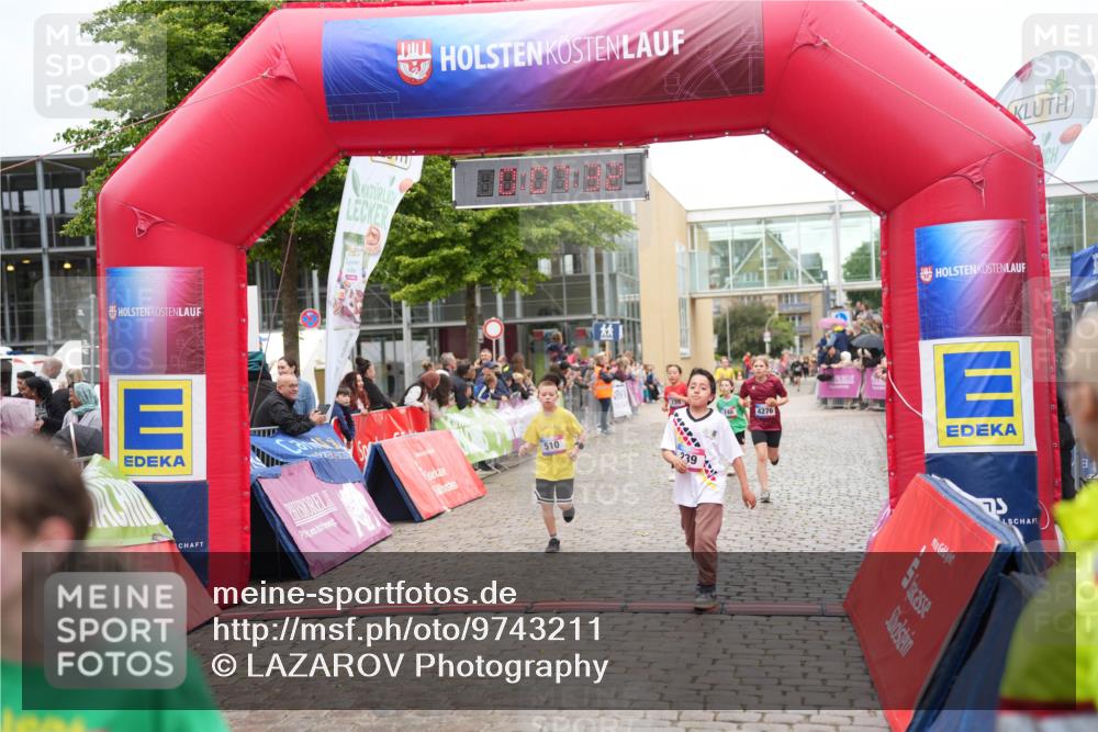 12.06.2026 - Holstenköstenlauf LAZAROV Photography http://msf.ph/oto/9743211 12.06.2026 16:52:30 Laufen 510, 239, 4276, 75, 239, 510, 522, 739, 740, 1499, 4276 meine-sportfotos.de