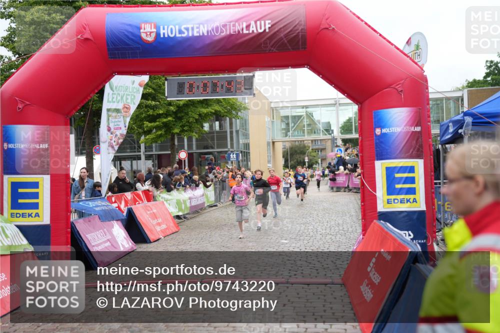 12.06.2026 - Holstenköstenlauf LAZAROV Photography http://msf.ph/oto/9743220 12.06.2026 16:52:42 Laufen 1066, 1523, 16, 75, 1054, 1066, 1068, 1074, 1523, 1530 meine-sportfotos.de
