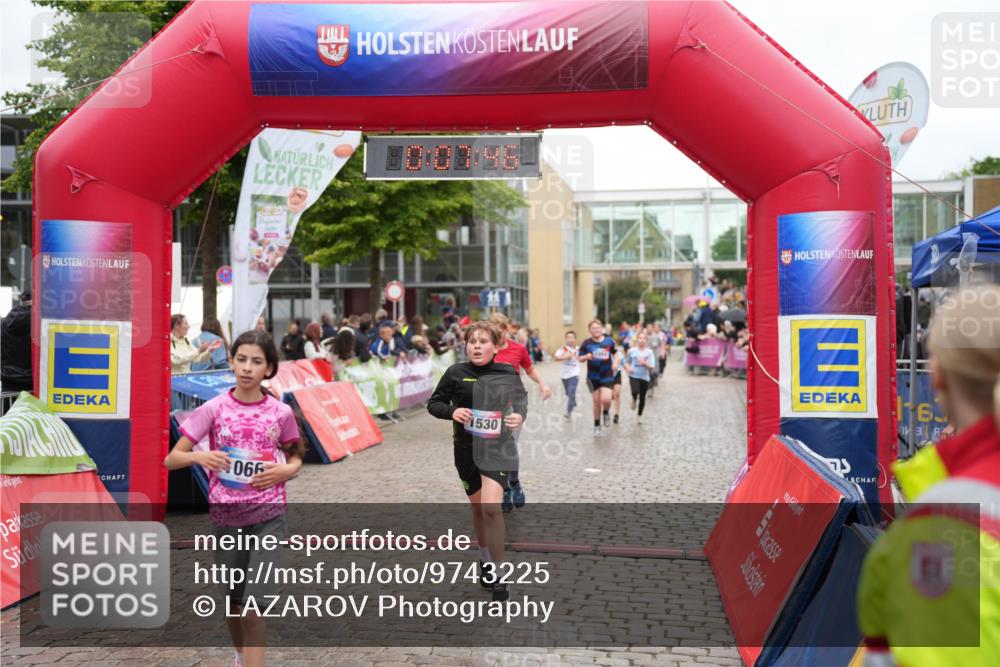 12.06.2026 - Holstenköstenlauf LAZAROV Photography http://msf.ph/oto/9743225 12.06.2026 16:52:45 Laufen 066, 1530, 116, 234, 1054, 1066, 1068, 1074, 1523, 1530 meine-sportfotos.de