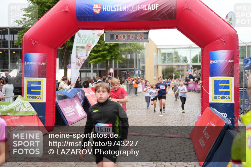 12.06.2026 - Holstenköstenlauf LAZAROV Photography http://msf.ph/oto/9743227 12.06.2026 16:52:46 Laufen 1530, 1074, 1054, 16, 3, 234, 1054, 1066, 1068, 1074, 1275, 1523, 1530 meine-sportfotos.de