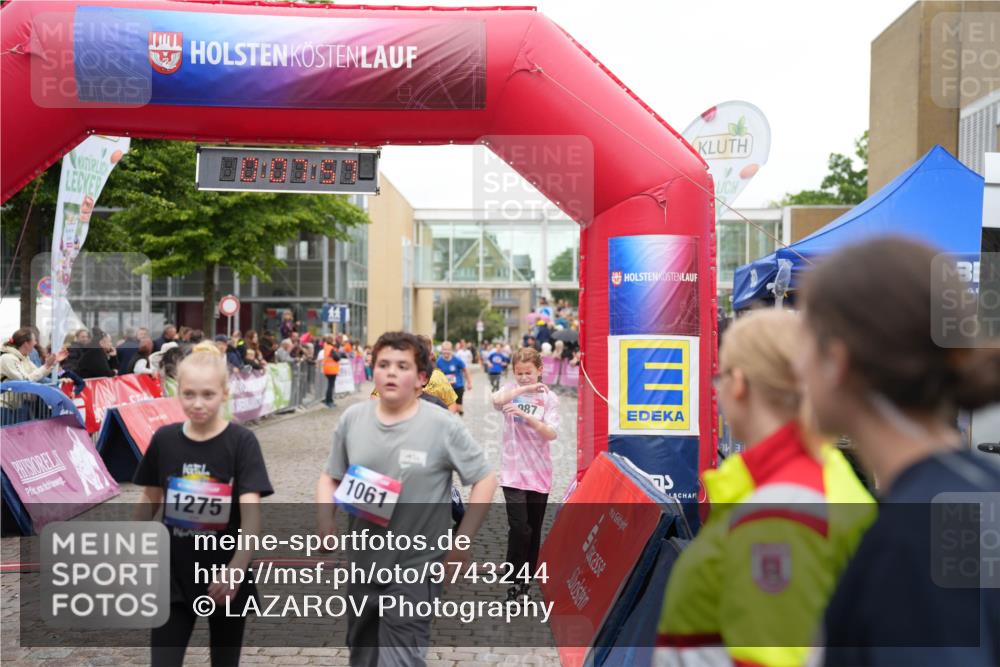 12.06.2026 - Holstenköstenlauf LAZAROV Photography http://msf.ph/oto/9743244 12.06.2026 16:52:55 Laufen 1275, 1061, 987, 247, 519, 649, 912, 987, 1275, 1276, 1482 meine-sportfotos.de
