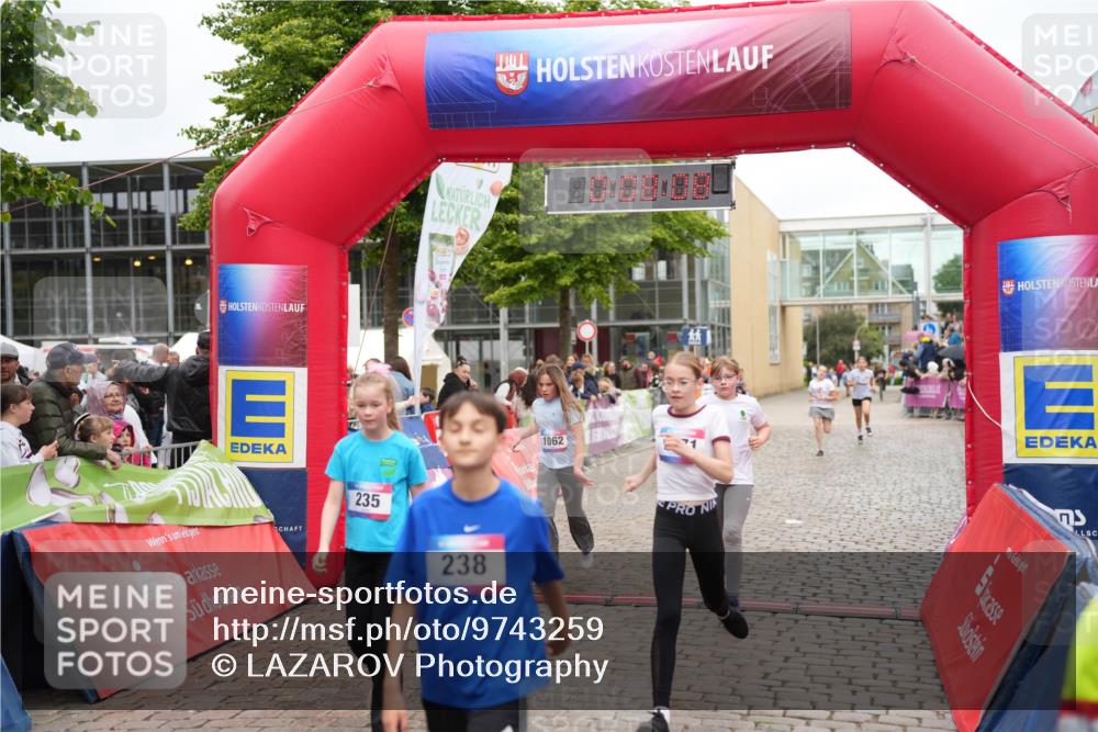 12.06.2026 - Holstenköstenlauf LAZAROV Photography http://msf.ph/oto/9743259 12.06.2026 16:53:07 Laufen 235, 238, 1062, 235, 238, 1062, 1151, 1271, 1279 meine-sportfotos.de