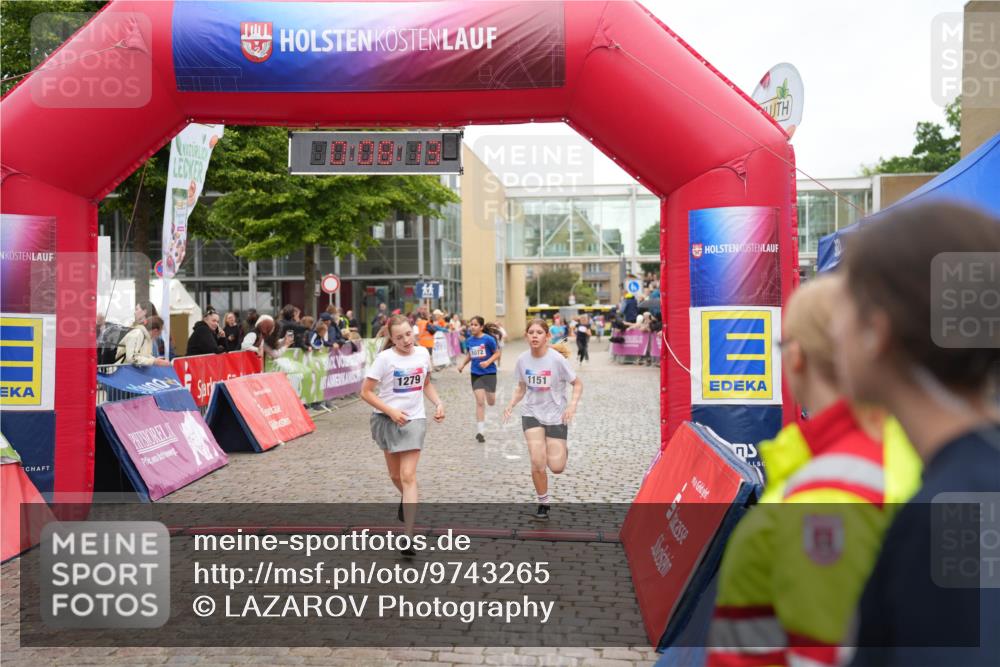 12.06.2026 - Holstenköstenlauf LAZAROV Photography http://msf.ph/oto/9743265 12.06.2026 16:53:12 Laufen 1279, 1072, 1151, 1072, 1151, 1279 meine-sportfotos.de