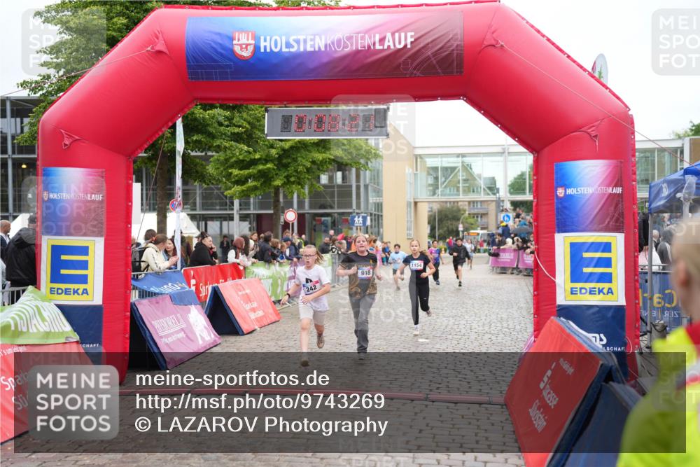 12.06.2026 - Holstenköstenlauf LAZAROV Photography http://msf.ph/oto/9743269 12.06.2026 16:53:19 Laufen 242, 918, 1154, 1160, 75, 231, 242, 663, 918, 1154 meine-sportfotos.de