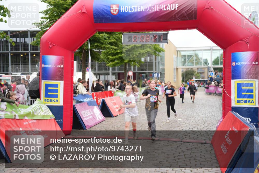12.06.2026 - Holstenköstenlauf LAZAROV Photography http://msf.ph/oto/9743271 12.06.2026 16:53:20 Laufen 918, 1154, 75, 231, 242, 663, 918, 1154 meine-sportfotos.de