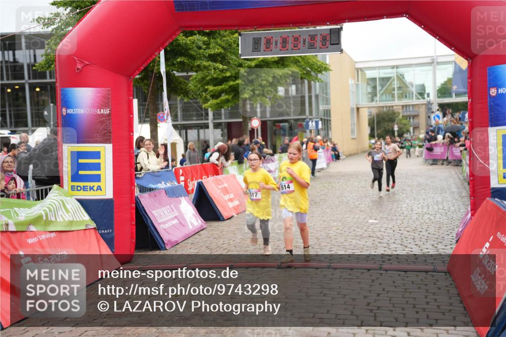 12.06.2026 - Holstenköstenlauf LAZAROV Photography http://msf.ph/oto/9743298 12.06.2026 16:53:39 Laufen 517, 514, 514, 517, 1053, 1063 meine-sportfotos.de